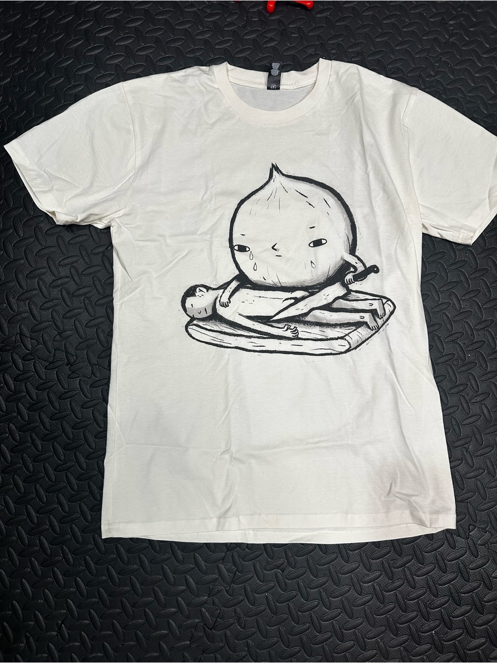 Off White chef  T-Shirt with crying Onion Character size Med